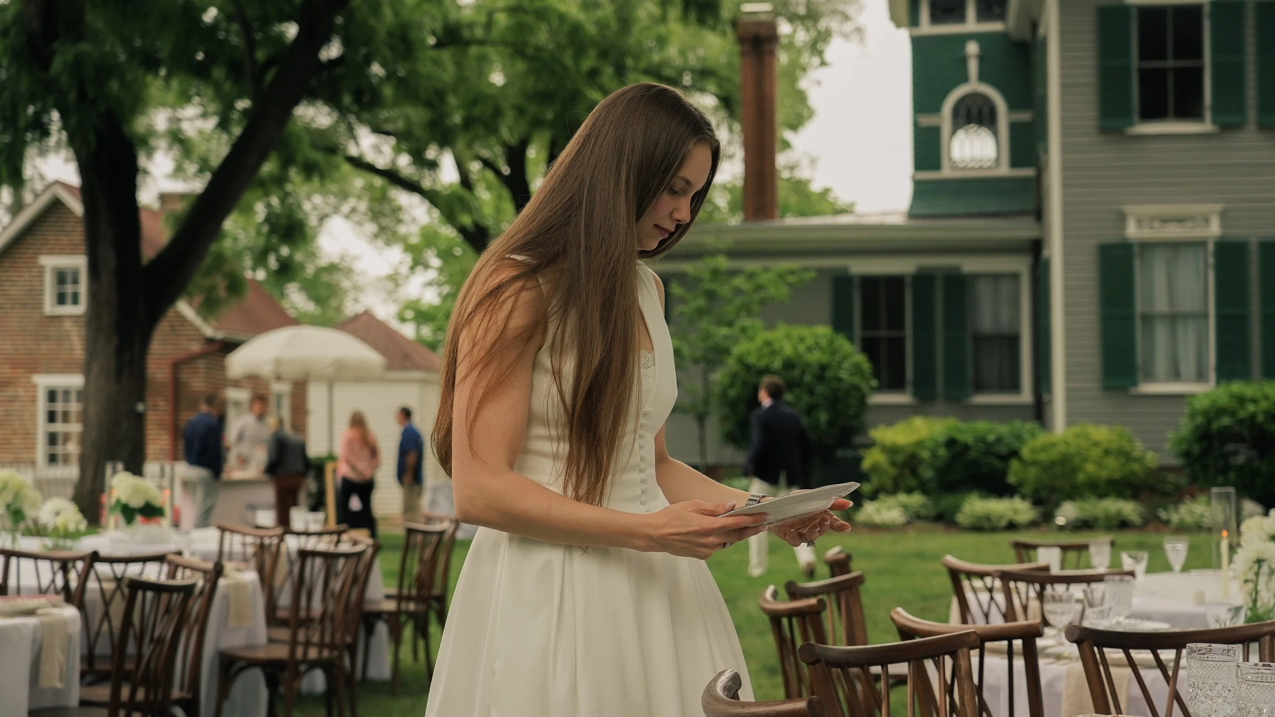 Woman arranging an outdoor event.